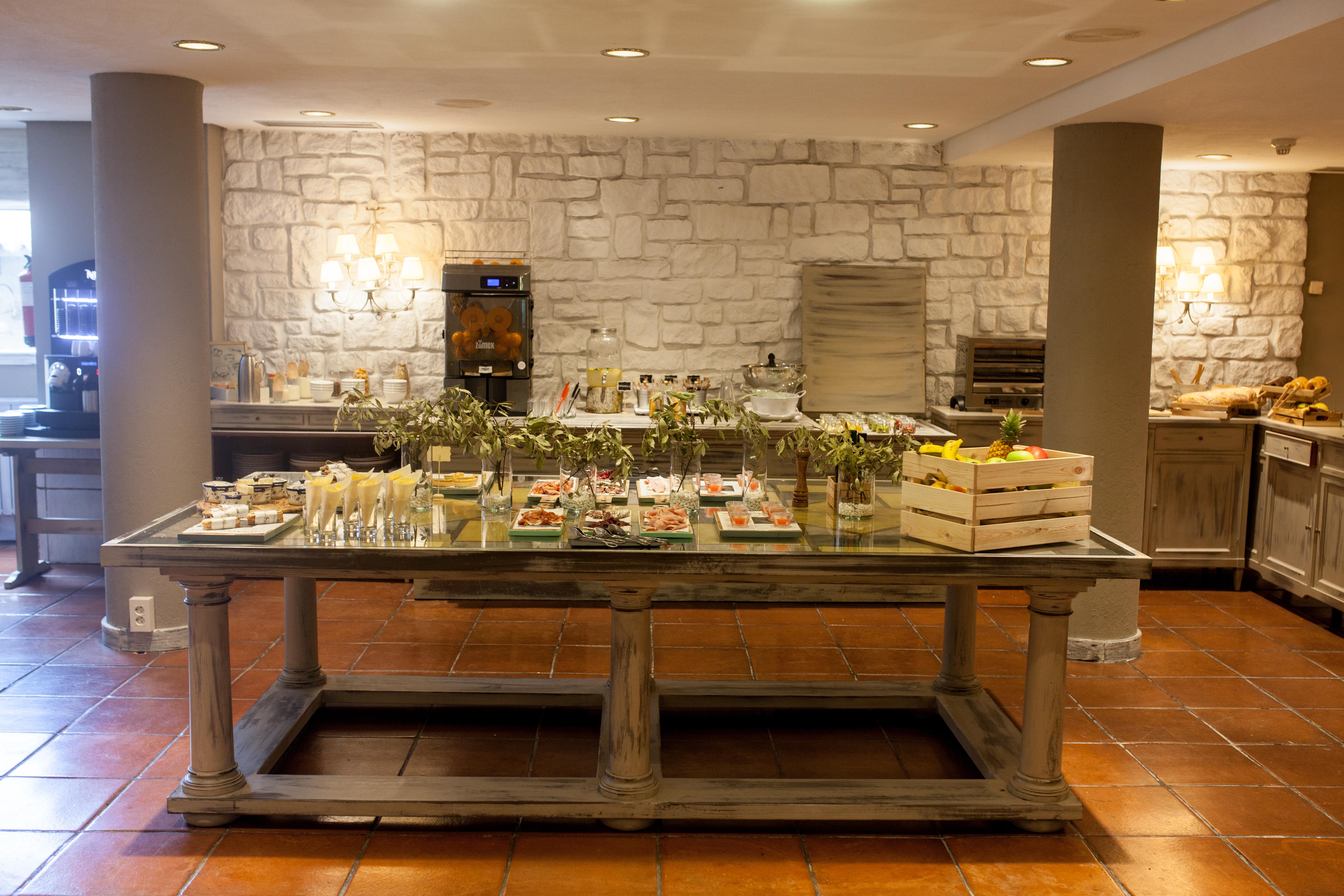 Hotel Luze El Toro Берриоплано Экстерьер фото