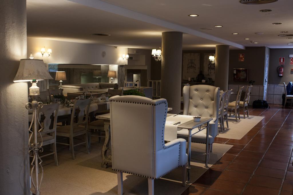 Hotel Luze El Toro Берриоплано Экстерьер фото